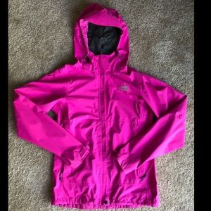 Women’s North Face Raincoat